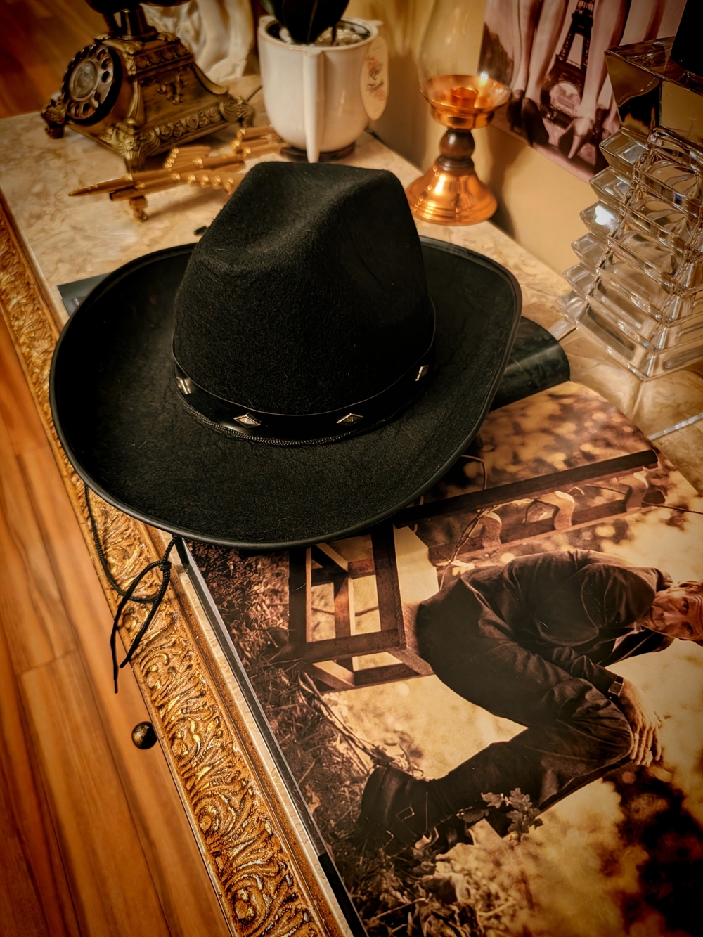 Black Cowboy Hat - Classic Felt Western Hat